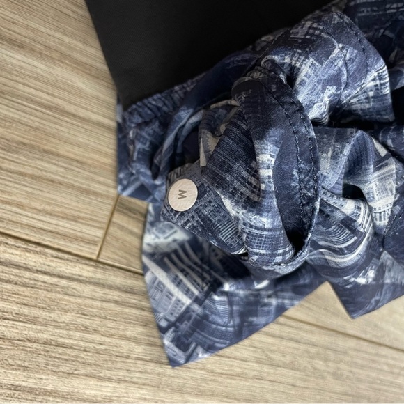 LULULEMON Core 11” City Sights shorts‎ - Picture 6 of 6